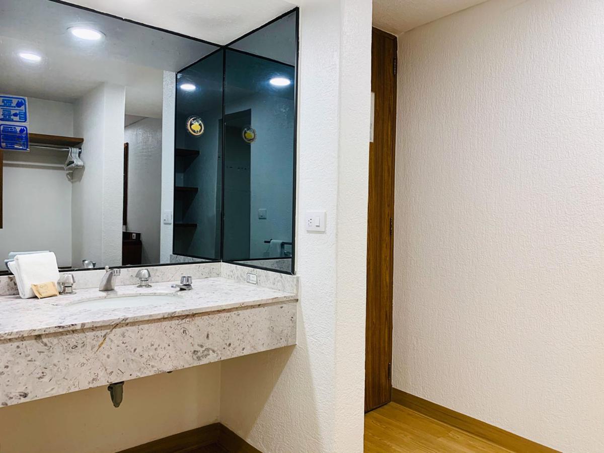 מקסיקו סיטי Hotel San Lucas מראה חיצוני תמונה