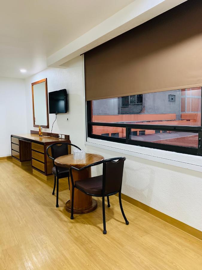 מקסיקו סיטי Hotel San Lucas מראה חיצוני תמונה
